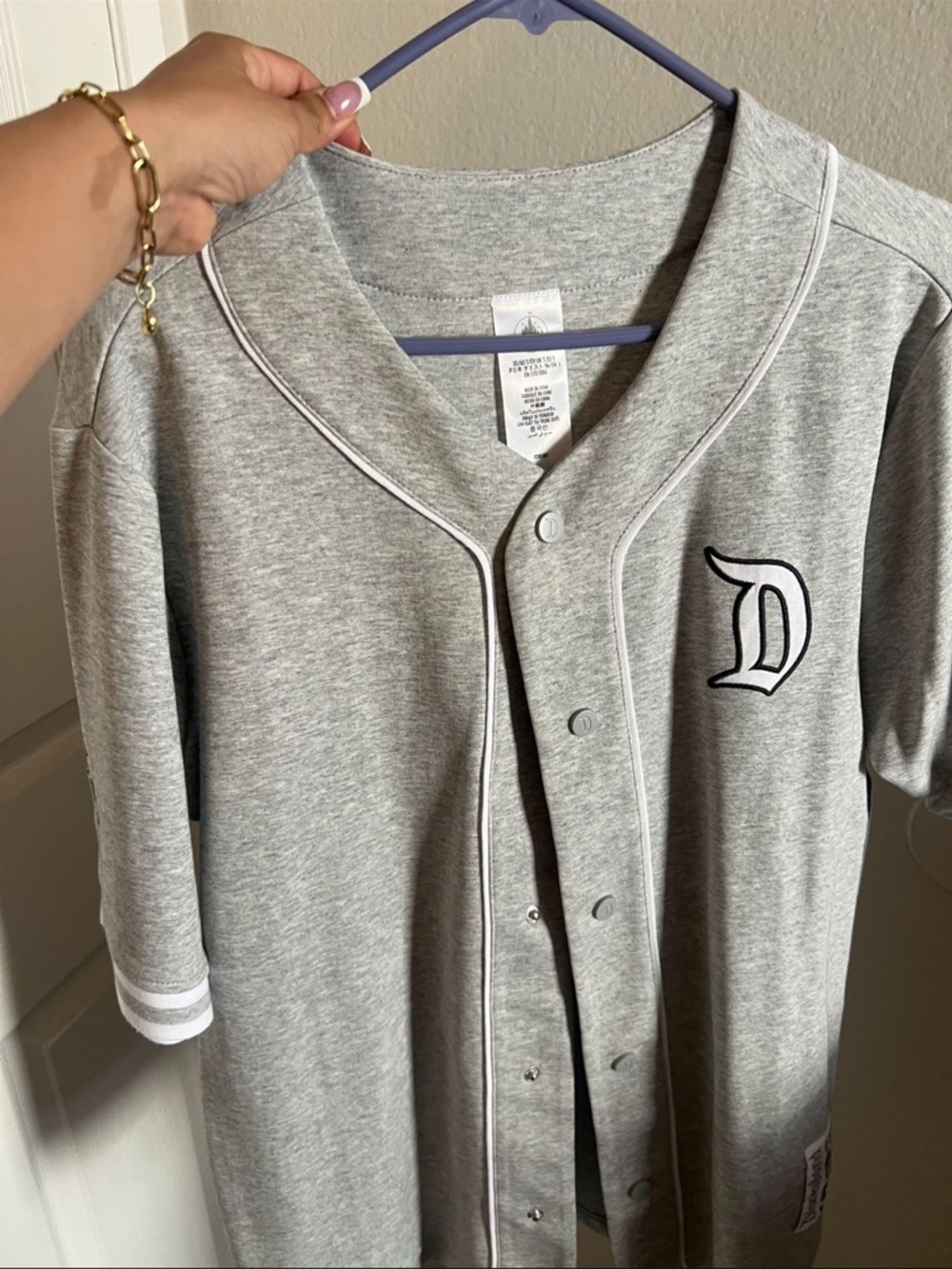 Grey Women's Baseball-Style Pajama Top with Contrast Piping